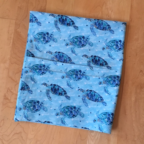 JOANN | Cotton Quilting Fabric With Sea Turtle Print - Picture 9 of 9